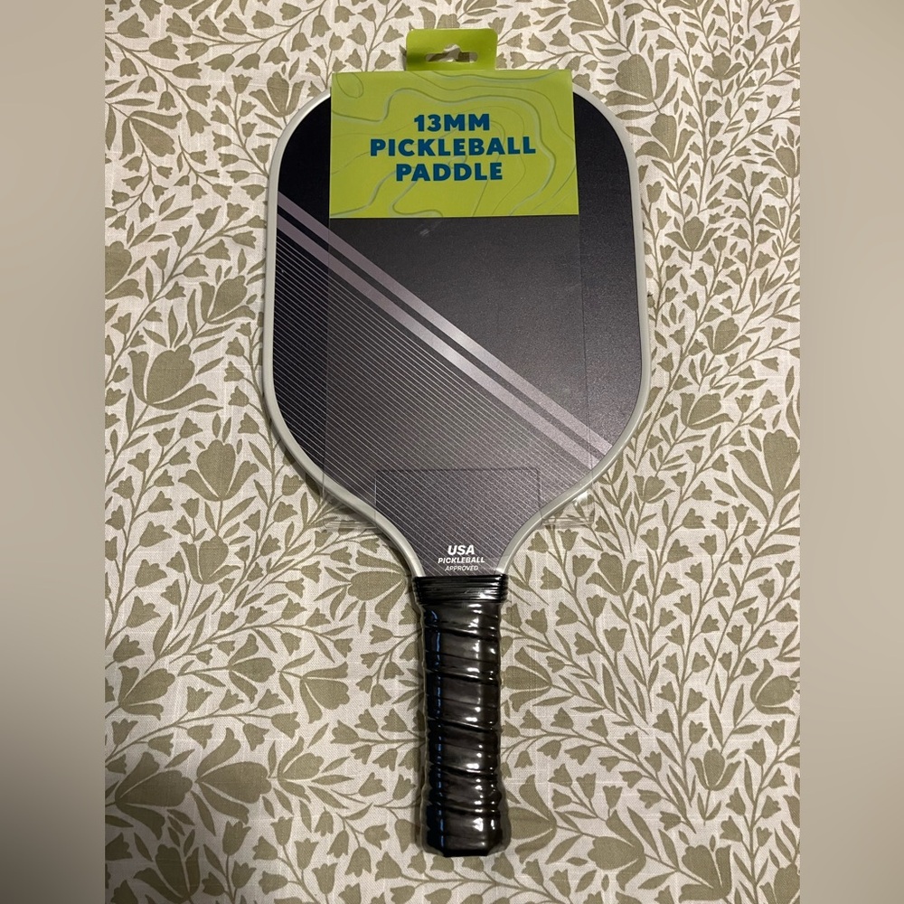 NWT Stripes 13MM Pickleball Paddle USA Pickleball Approved Recreational BUNDLE 2